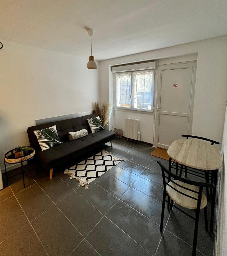 Le Central : Appartement Cosy Et Calme Saint-Germain-de-Joux Bagian luar foto