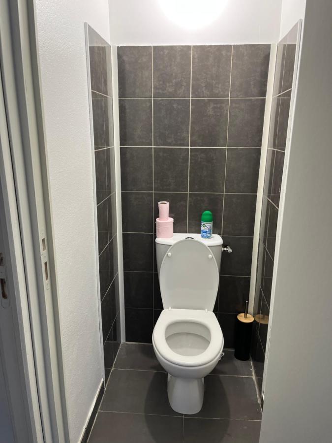 Le Central : Appartement Cosy Et Calme Saint-Germain-de-Joux Bagian luar foto